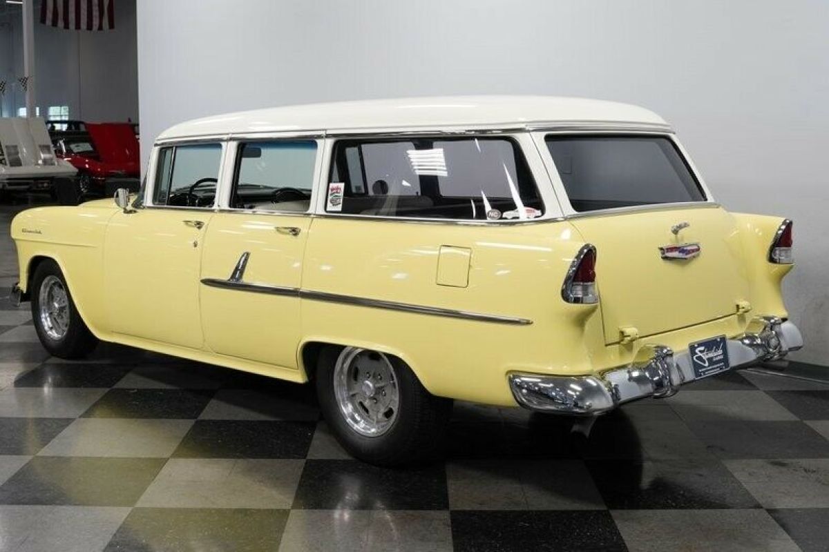 1955 Chevrolet Bel Air/150/210 Wagon Restomod - photo 10