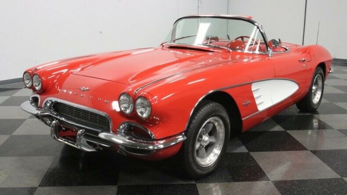 1961 Chevrolet Corvette Convertible - photo 6