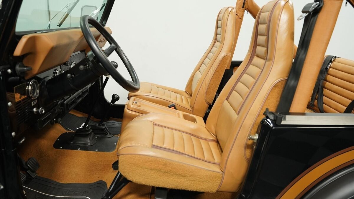 1986 Jeep CJ Laredo - photo 5