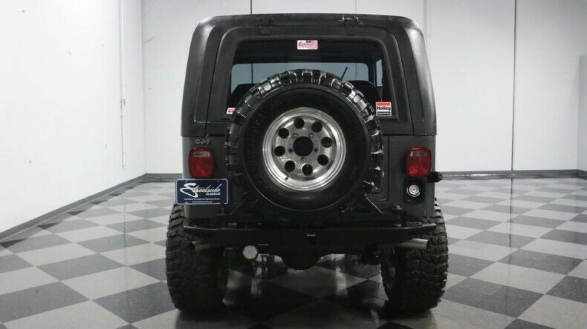 1984 Jeep CJ - photo 12