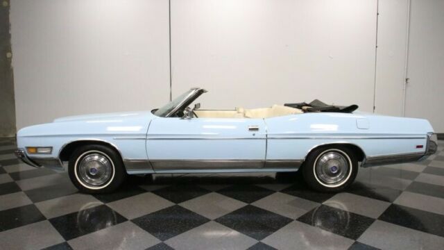 1972 Ford LTD Convertible - photo 3