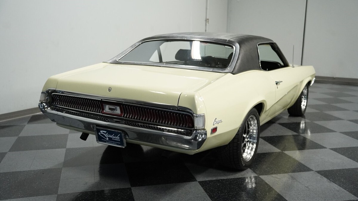 1969 Mercury Cougar - photo 10
