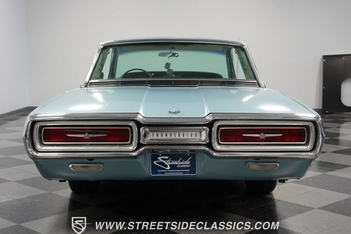 1964 Ford Thunderbird - photo 11
