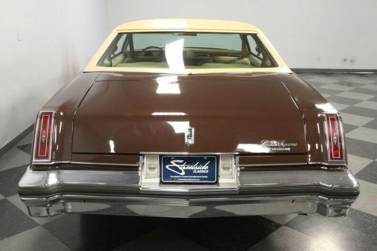 1977 Oldsmobile Cutlass Supreme Brougham - photo 12