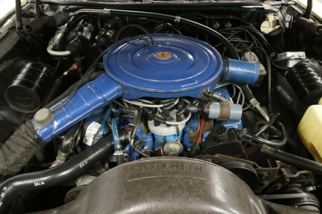 1977 Lincoln Continental Town Car - photo 4