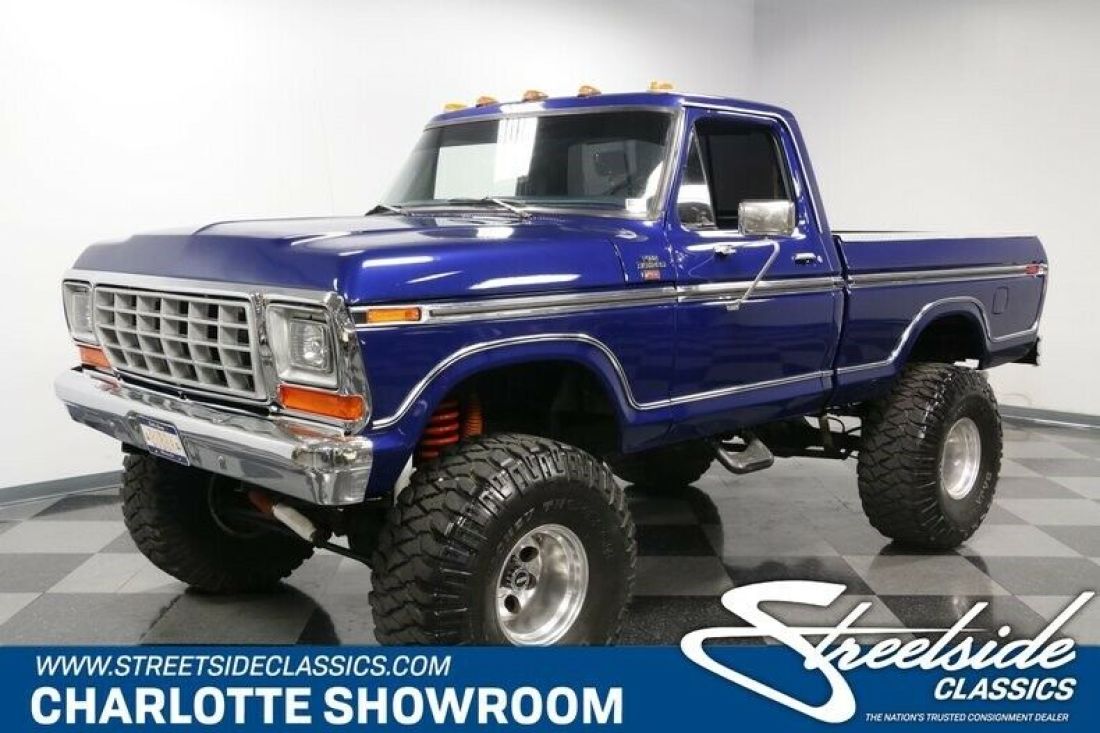 classic vintage chrome dent side short bed truck cab clearance lights 4 wheel 1978 Ford F-150 4x4