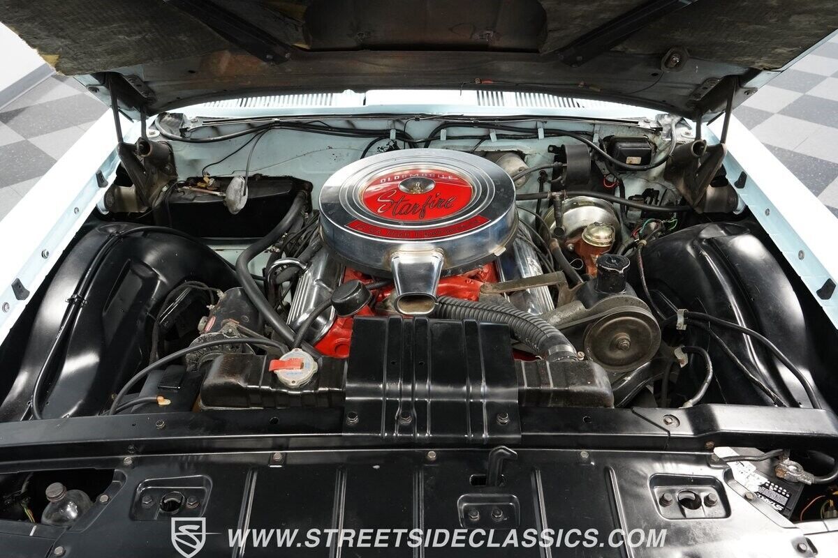 1961 Oldsmobile Starfire Convertible - photo 4