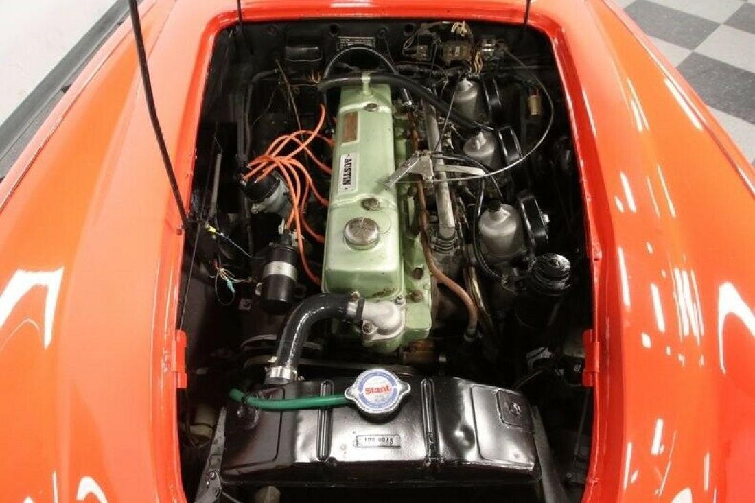 classic vintage chrome drop rag top British sports car manual transmission 1962 Austin Healey 3000 Mark II