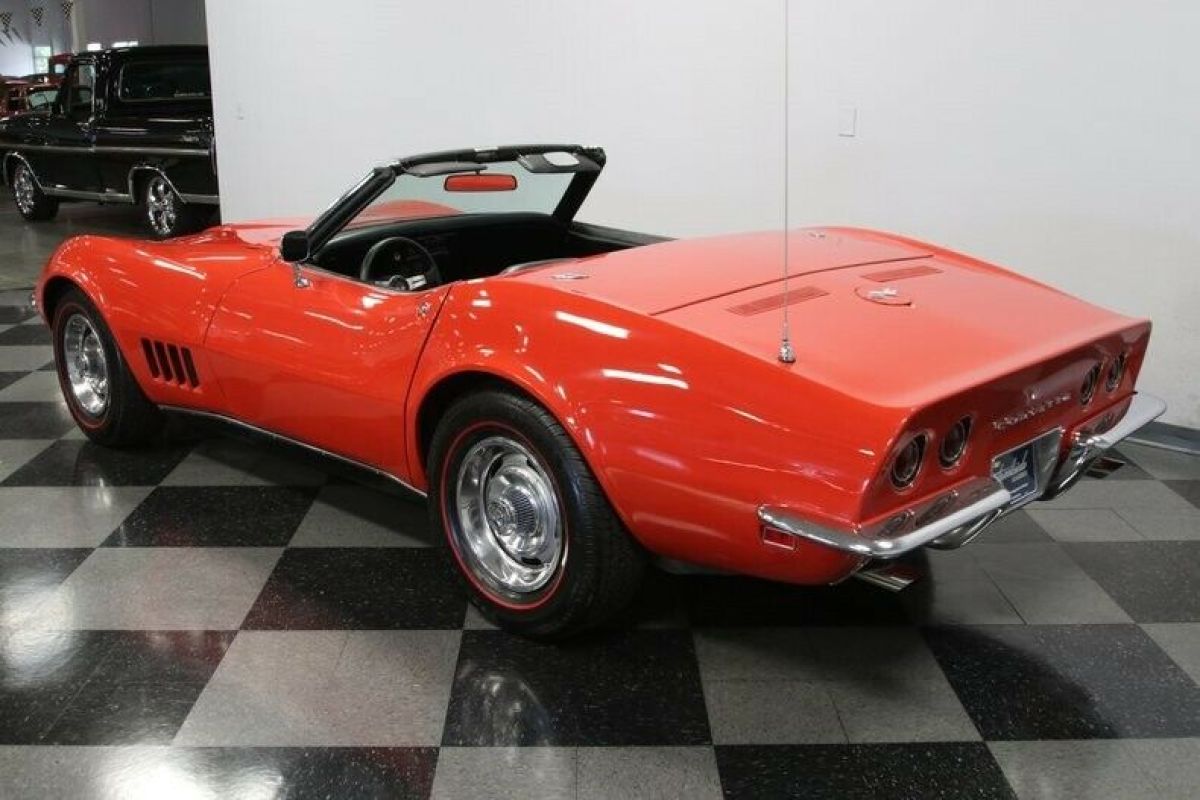 1968 Chevrolet Corvette Convertible - photo 10