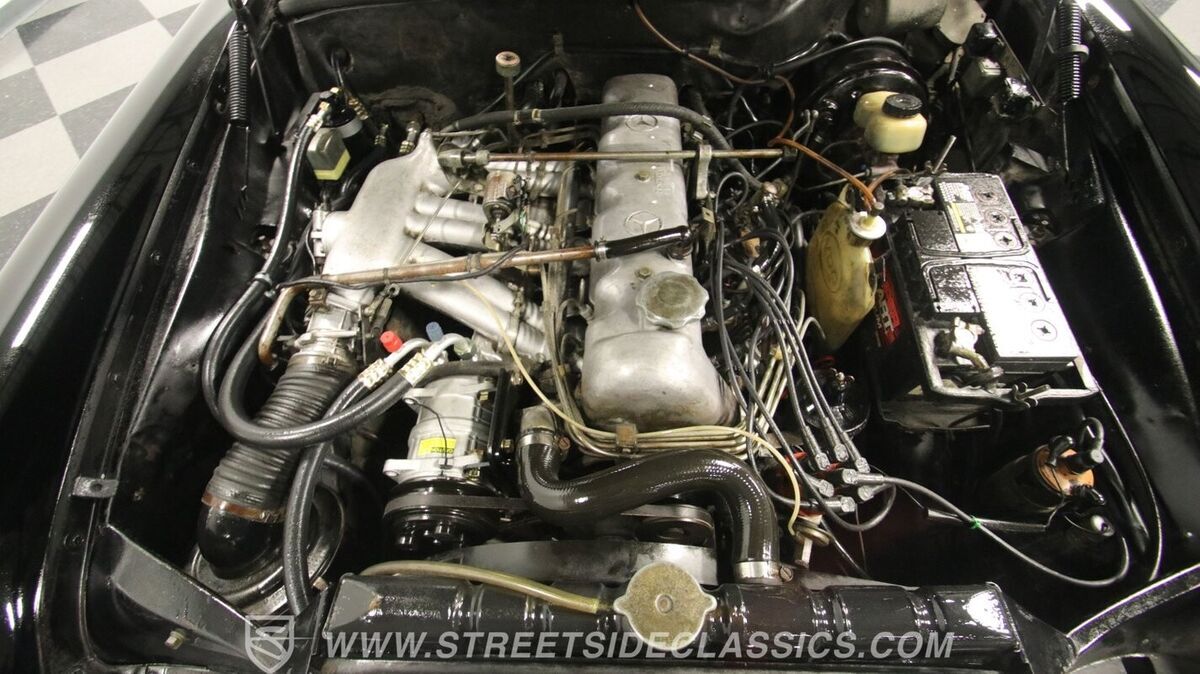 1966 Mercedes-Benz 200-Series - photo 4