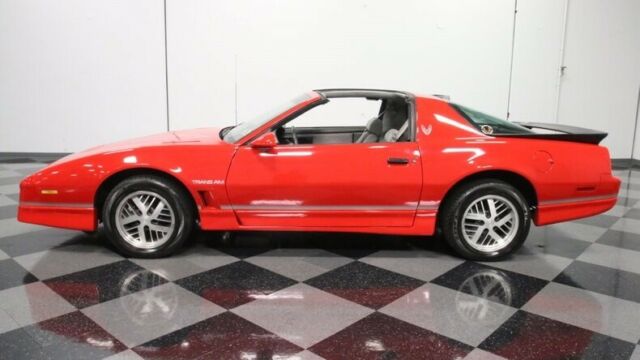 1986 Pontiac Firebird Trans Am - photo 8