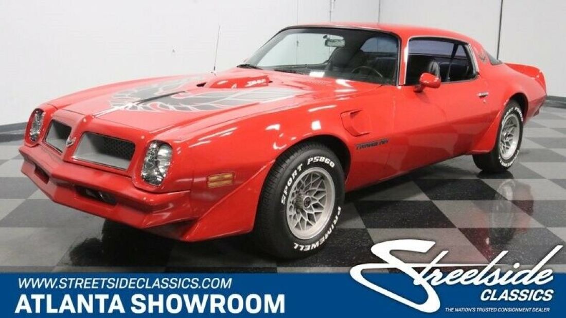 classic vintage chrome firebird trans am 400 v8 3-speed auto transmission red 1976 Pontiac Firebird Trans Am