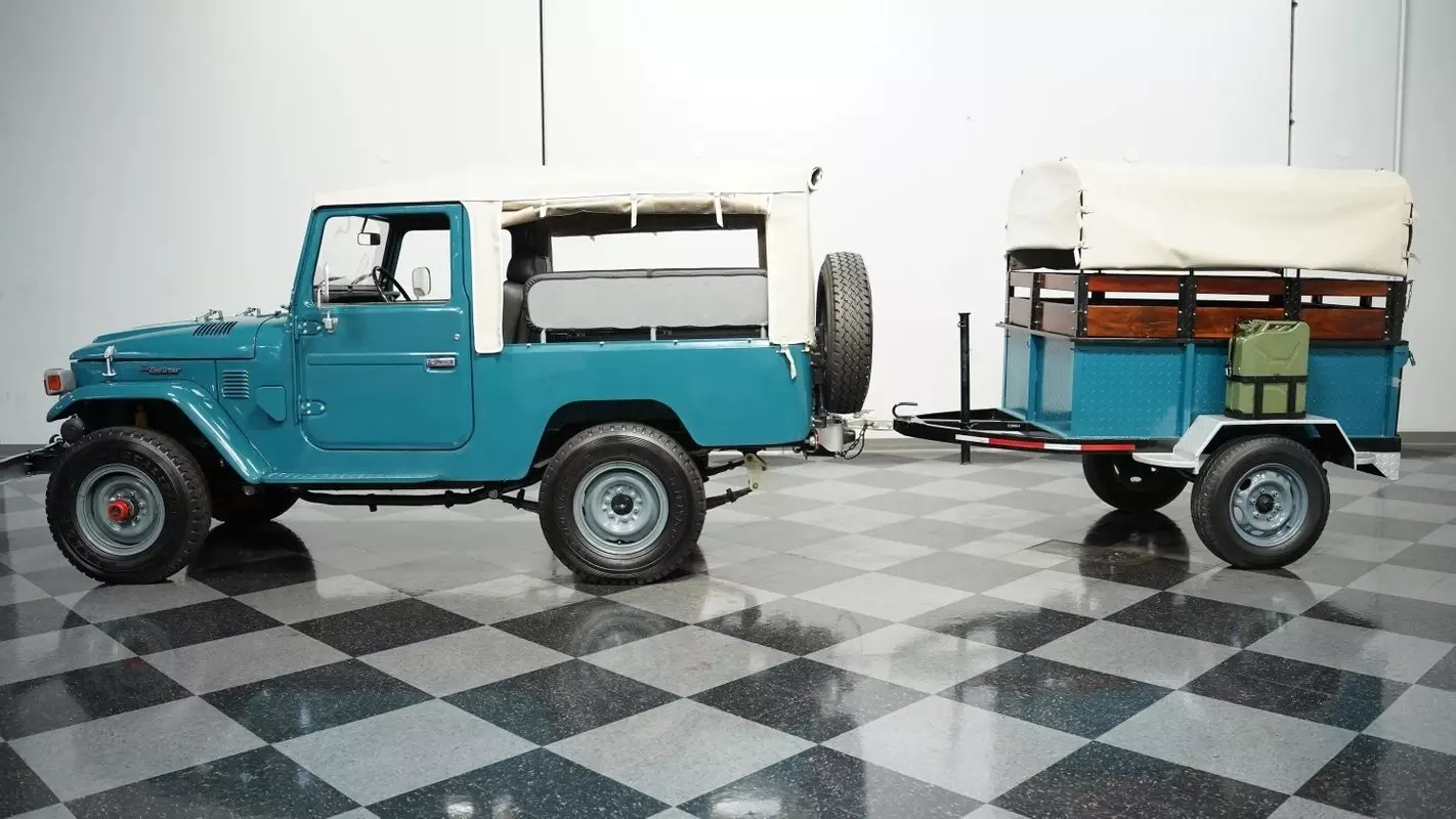 1979 Toyota FJ43 With Trailer - photo 3