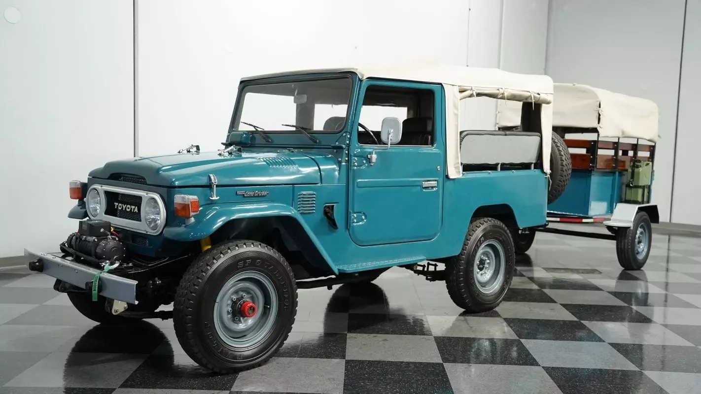 1979 Toyota FJ43 With Trailer - photo 7