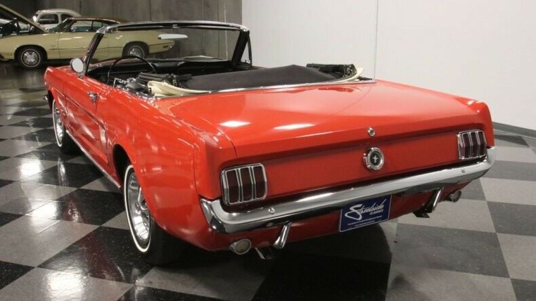 1965 Ford Mustang Convertible - photo 11