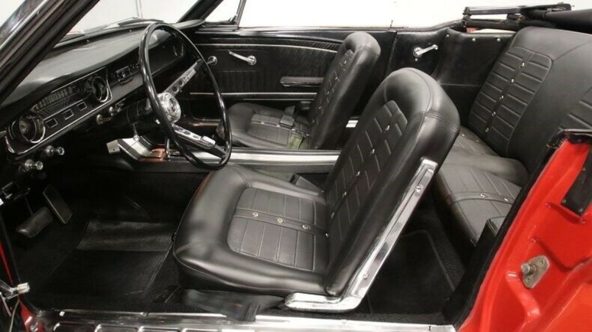 1965 Ford Mustang Convertible - photo 5