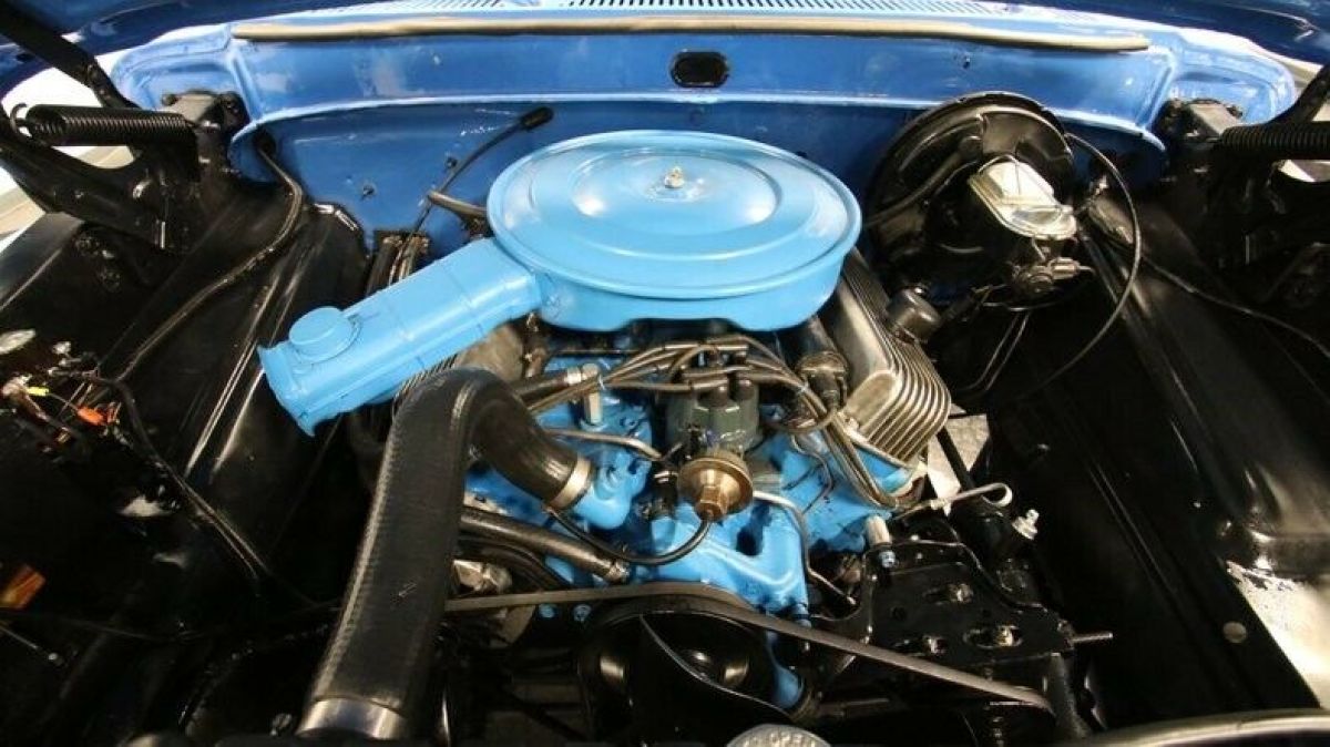 1972 Ford F-100 Custom 4x4 - photo 4
