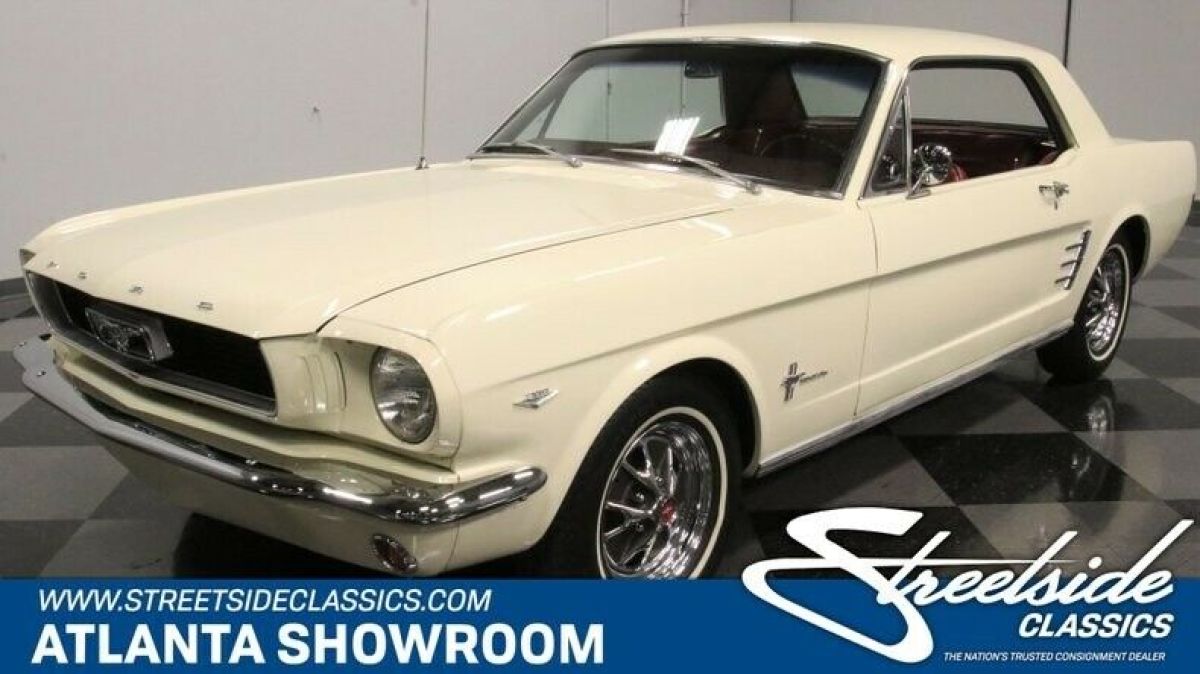 classic vintage chrome fomoco pony car stang 289 v8 3-speed manual white 1966 Ford Mustang