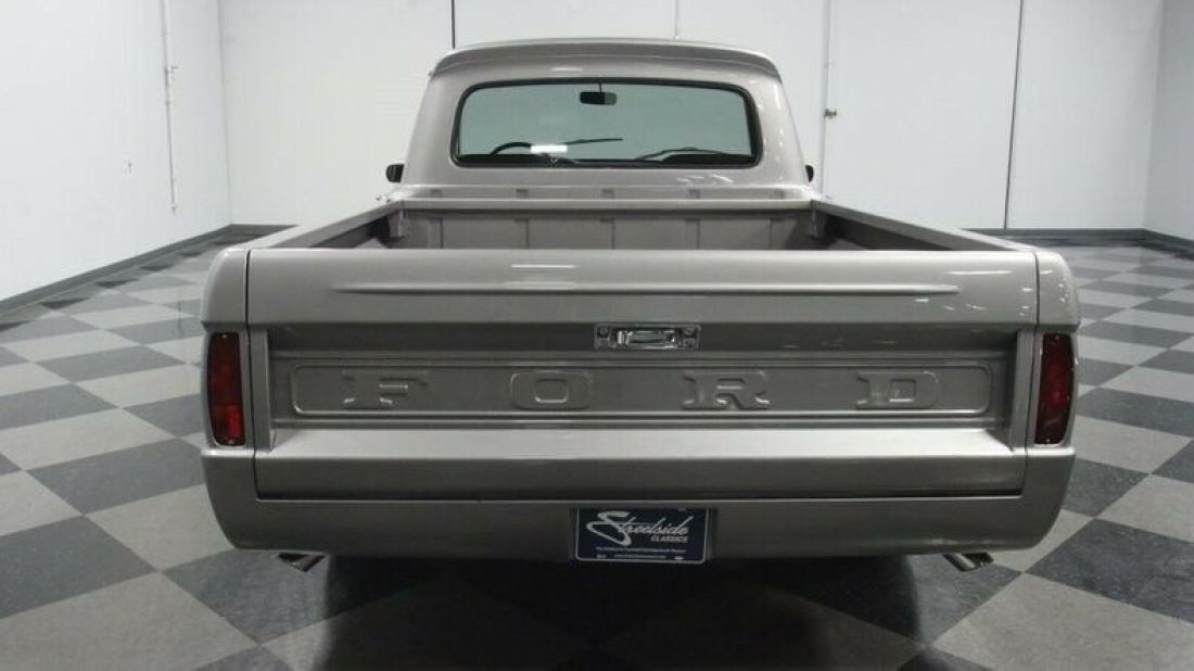 1964 Ford F-100 Coyote Restomod - photo 12