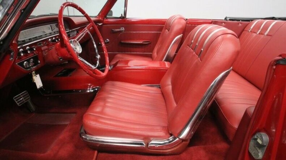 1961 Ford Galaxie Sunliner Convertible - photo 5