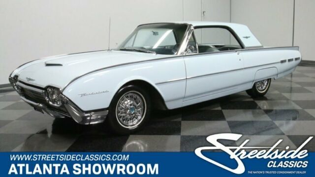 1962 Ford Thunderbird --