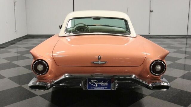 1957 Ford Thunderbird Convertible - photo 12