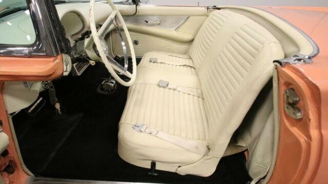 1957 Ford Thunderbird Convertible - photo 5