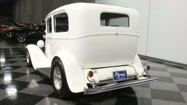 1932 Ford Tudor -- - photo 11
