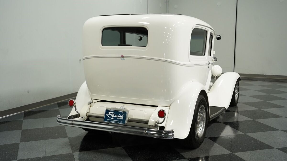 1932 Ford Tudor Restomod - photo 10