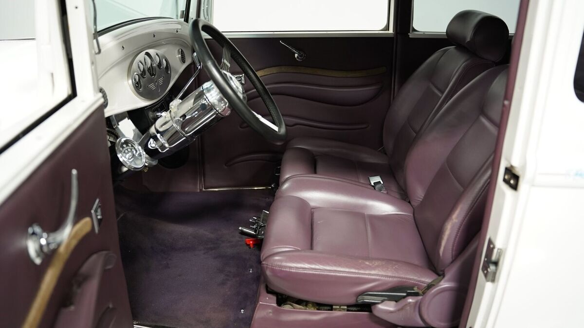 1932 Ford Tudor Restomod - photo 5
