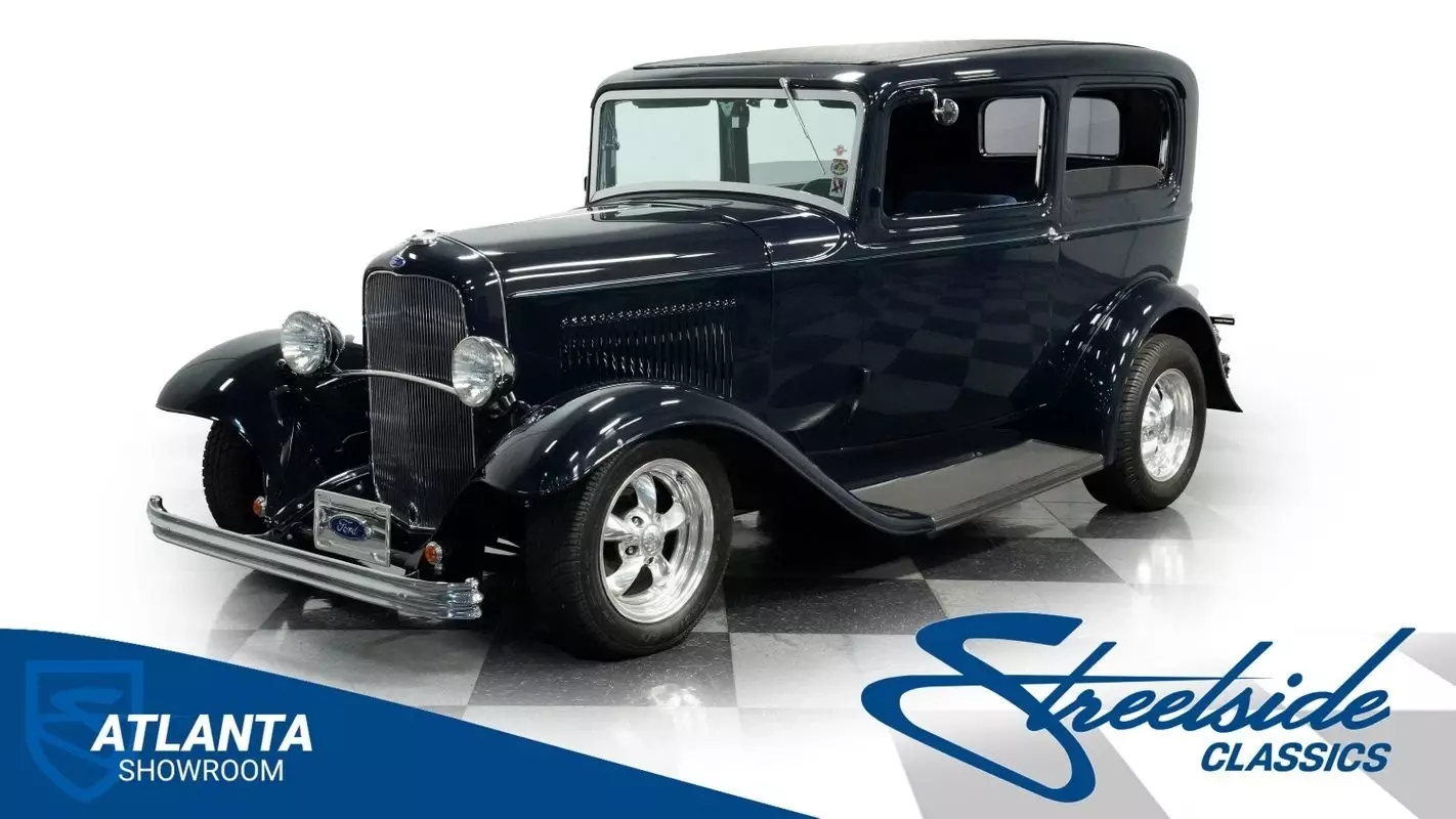 1932 Ford Tudor Streetrod
