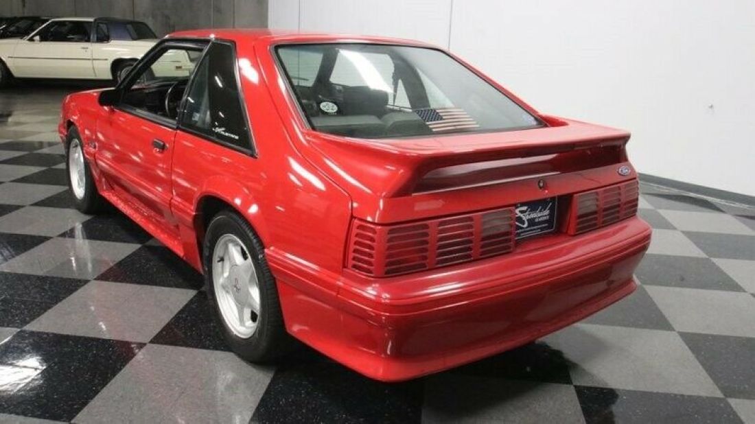 1993 Ford Mustang GT - photo 10