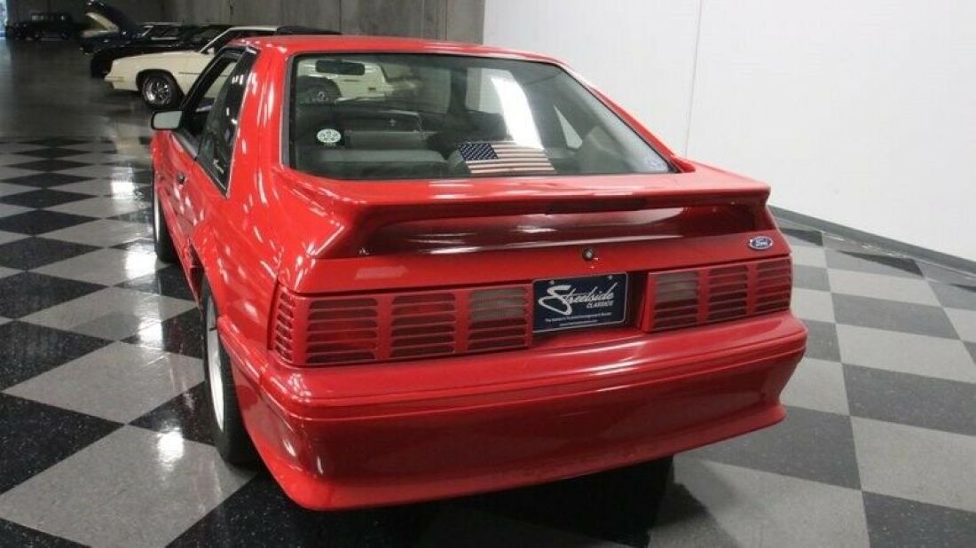 1993 Ford Mustang GT - photo 11