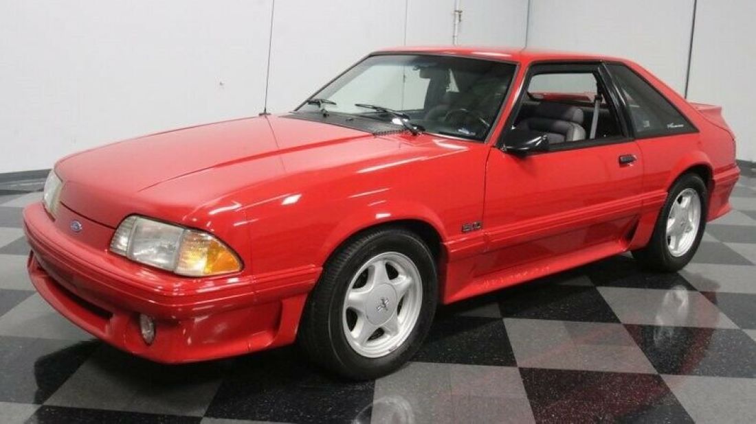 1993 Ford Mustang GT - photo 7