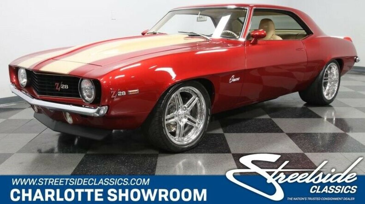 classic vintage chrome fuel injection swap Chevy custom chassis cowl hood 1969 Chevrolet Camaro LS3 Restomod