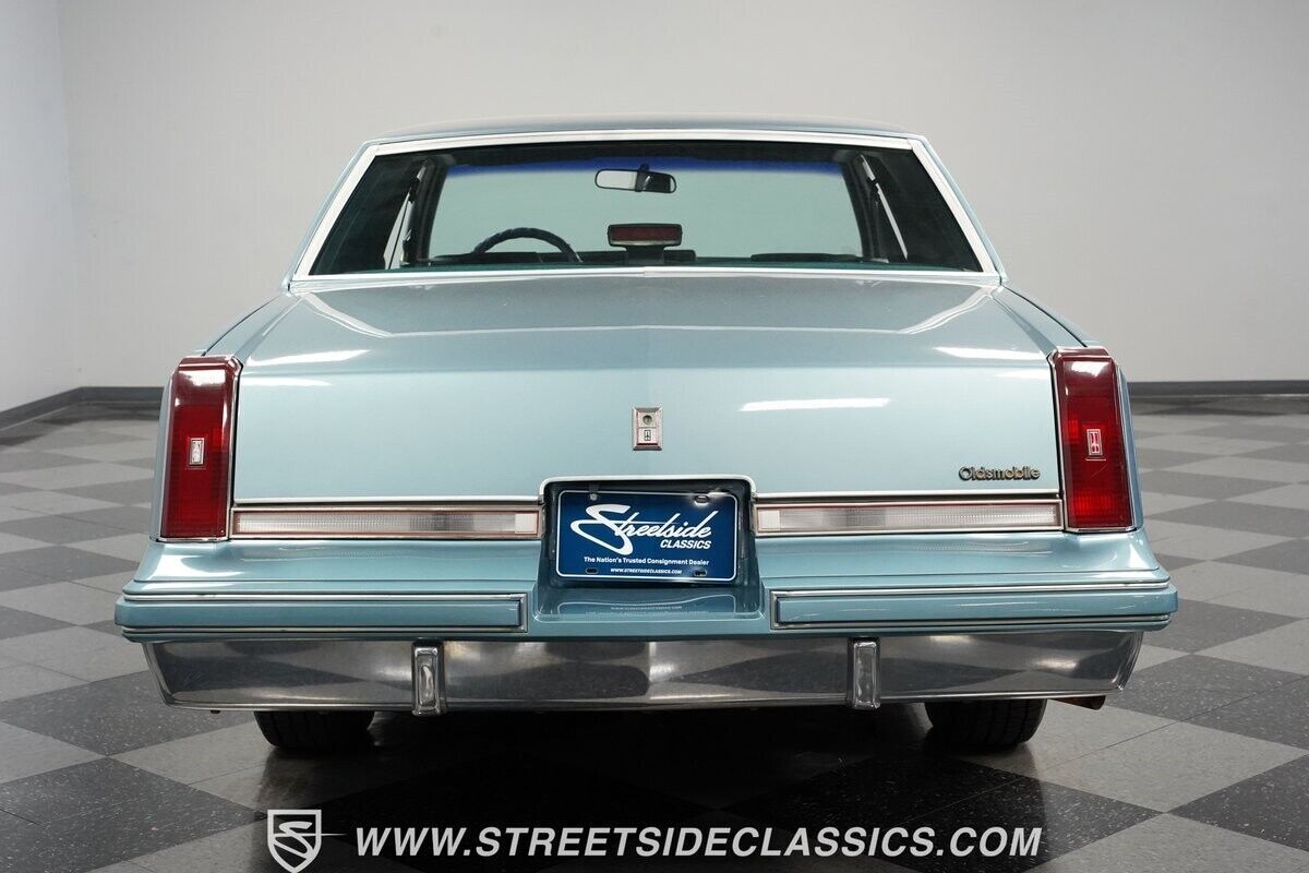 1986 Oldsmobile Cutlass Supreme - photo 12