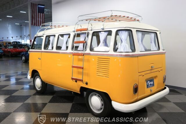 1974 Volkswagen Bus/Vanagon 15 Window Transporter - photo 11