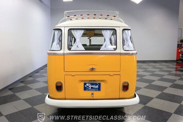 1974 Volkswagen Bus/Vanagon 15 Window Transporter - photo 13