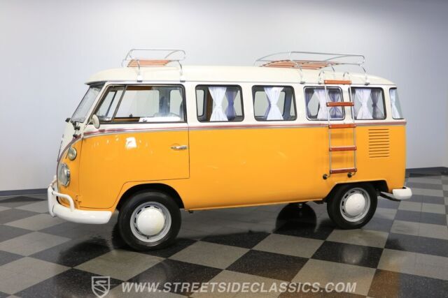 1974 Volkswagen Bus/Vanagon 15 Window Transporter - photo 8