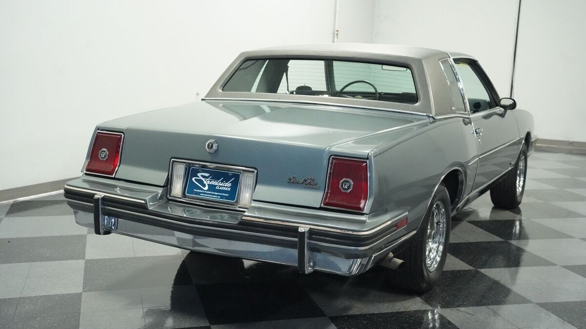 1985 Pontiac Grand Prix Brougham - photo 11
