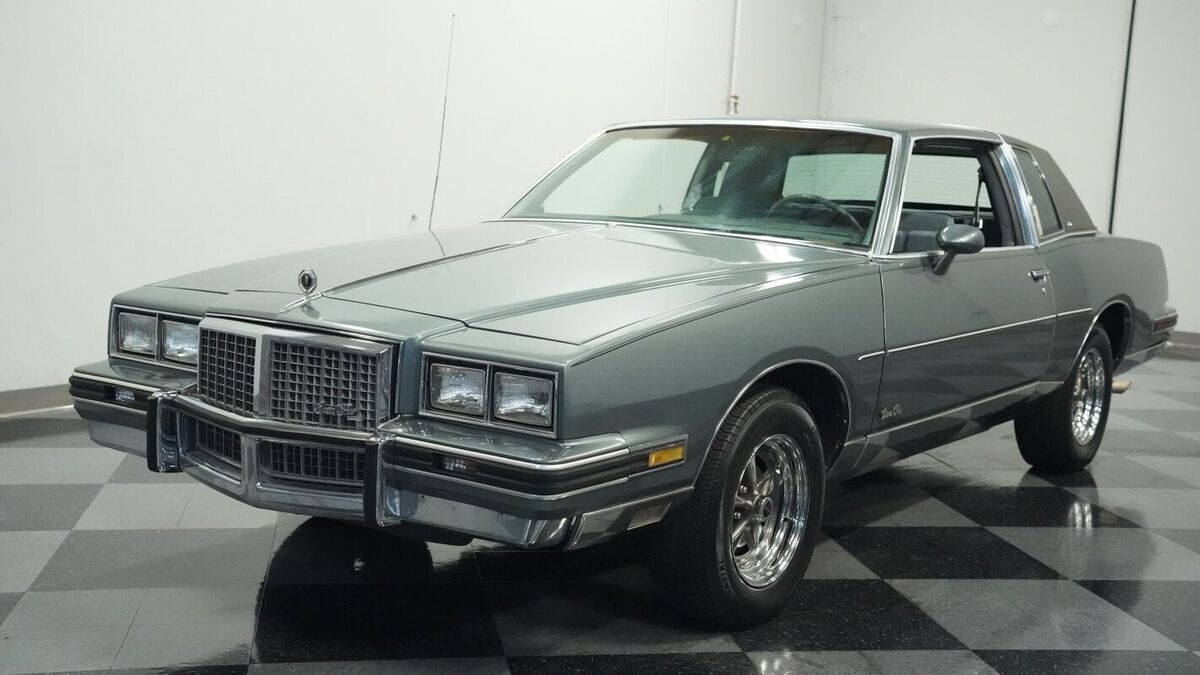 1985 Pontiac Grand Prix Brougham - photo 6