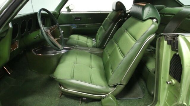1972 Pontiac Grand Prix Model J - photo 5