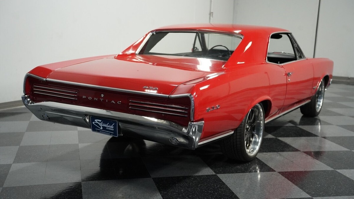 1966 Pontiac GTO LS2 Restomod - photo 11