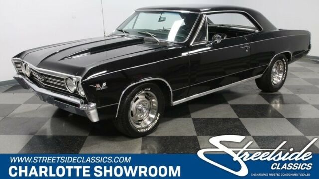 classic vintage chrome hardtop chevy bbc black vinyl Edelbrock Flowmaster 1967 Chevrolet Chevelle SS Tribute