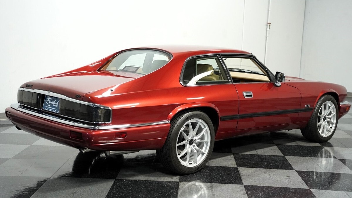 1994 Jaguar XJS LS3 Restomod - photo 12