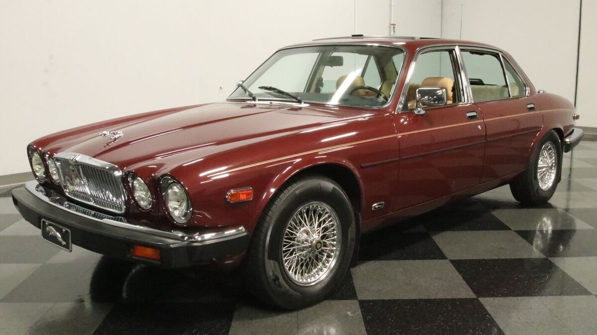 1986 Jaguar XJ6 - photo 6