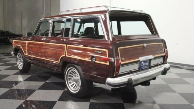 1987 Jeep Wagoneer -- - photo 10