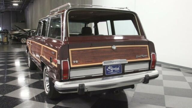 1987 Jeep Wagoneer -- - photo 11