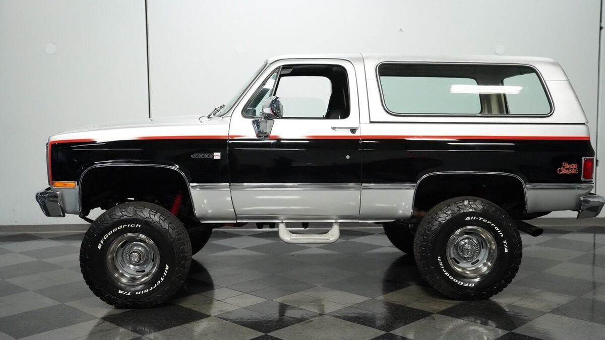 1985 GMC Jimmy Sierra Classic 4x4 - photo 3