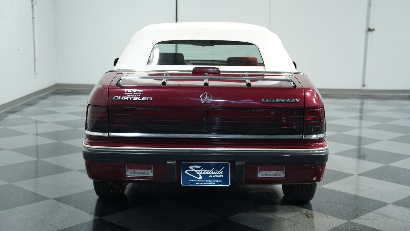 1991 Chrysler LeBaron Convertible - photo 10